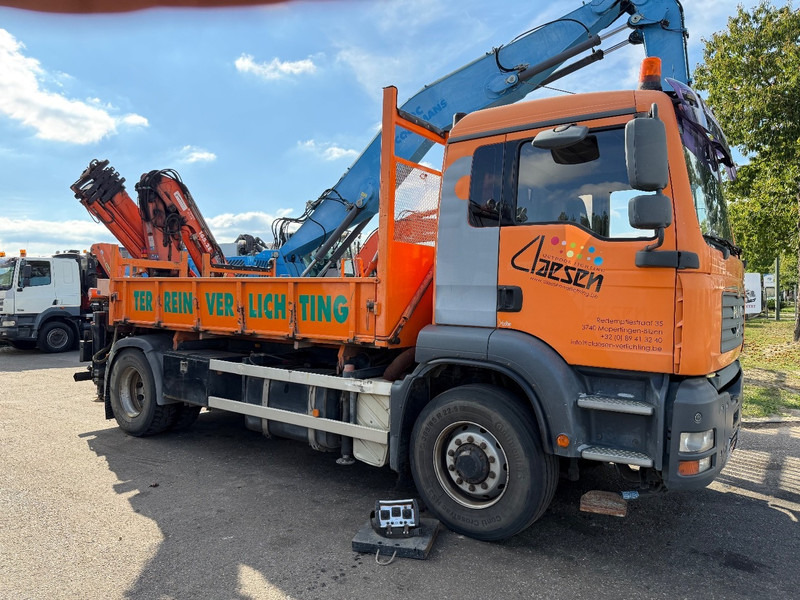 MAN TGA 18.310 4x4 Hydro-drive 2-SEITEN KIPPER + KRAN ATLAS 165 (4x) + RADIO - BE truck - Самосвал, Автоманипулятор: фото 2 MAN TGA 18.310 4x4 Hydro-drive 2-SEITEN KIPPER + KRAN ATLAS 165 (4x) + RADIO - BE truck - Самосвал, Автоманипулятор: фото 2