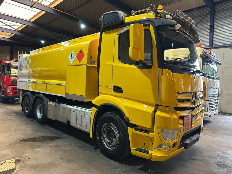 Mercedes-Benz ANTOS 2632 6x2 FUEL TANKER 16.000L - 4 COMP - DIESEL / PETROL - EURO 6 - LIFT / STEERING AXLE - BE TRUCK - Грузовик-цистерна: фото 3 Mercedes-Benz ANTOS 2632 6x2 FUEL TANKER 16.000L - 4 COMP - DIESEL / PETROL - EURO 6 - LIFT / STEERING AXLE - BE TRUCK - Грузовик-цистерна: фото 3