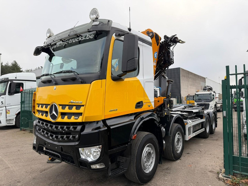Mercedes-Benz AROCS 4143 8X4 WAF HOOKLIFT + CRANE EFFER 395 4S + ROTATOR + RADIO - 5/6 F - BE TRUCK - VERY NICE CONDITION - Крюковой мультилифт, Автоманипулятор: фото 4 Mercedes-Benz AROCS 4143 8X4 WAF HOOKLIFT + CRANE EFFER 395 4S + ROTATOR + RADIO - 5/6 F - BE TRUCK - VERY NICE CONDITION - Крюковой мультилифт, Автоманипулятор: фото 4