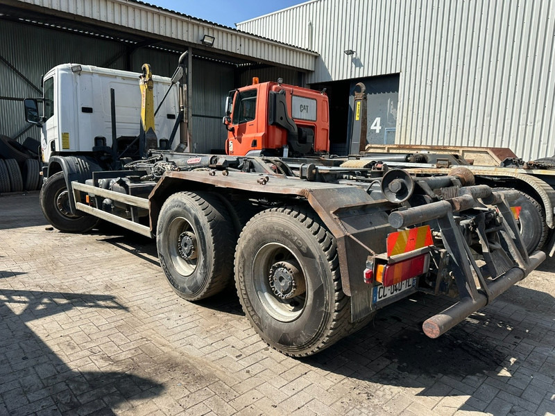 Scania 114C-340 6x4 HOOKLIFT 20T GANCHO - SPRING / BALLESTAS - MANUAL - EURO 3 - FR TRUCK - Крюковой мультилифт: фото 3 Scania 114C-340 6x4 HOOKLIFT 20T GANCHO - SPRING / BALLESTAS - MANUAL - EURO 3 - FR TRUCK - Крюковой мультилифт: фото 3