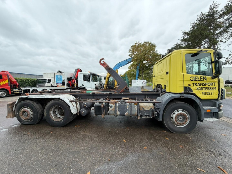 Scania 94G-260 6x2 HOOKLIFT / GANCHO - MANUAL - BE TRUCK - Крюковой мультилифт: фото 4 Scania 94G-260 6x2 HOOKLIFT / GANCHO - MANUAL - BE TRUCK - Крюковой мультилифт: фото 4