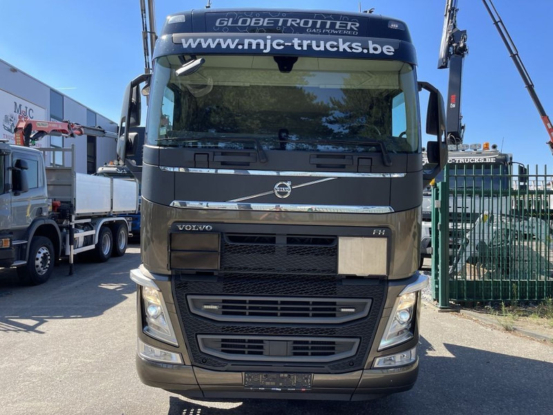 Volvo FH 460 LNG GAS ADR - ACC + Dynamic Steering - I-park Cool - Lane Keeping Support - collision warning - leather - ... BE Truck - Тягач: фото 2 Volvo FH 460 LNG GAS ADR - ACC + Dynamic Steering - I-park Cool - Lane Keeping Support - collision warning - leather - ... BE Truck - Тягач: фото 2