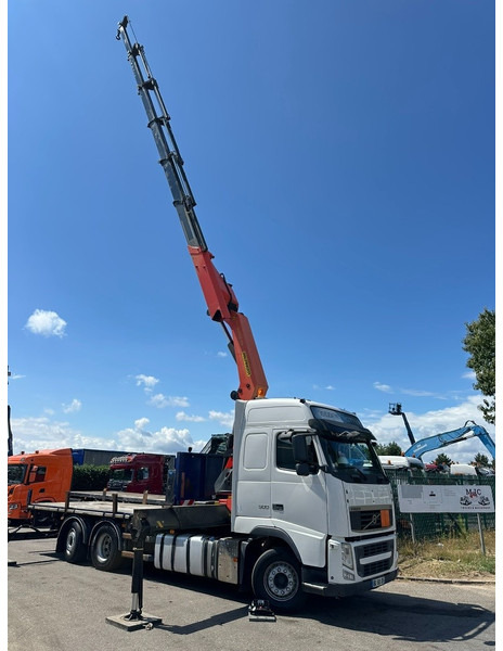 Volvo FH 500 6X2 PRITSCHE + KRAN PALFINGER PK50002 E 6x - RETARDER - PLATFORM 6m20 - TWISTLOCKS 20' - 561.000km - EURO 5 - Грузовик бортовой/ Платформа, Автоманипулятор: фото 3 Volvo FH 500 6X2 PRITSCHE + KRAN PALFINGER PK50002 E 6x - RETARDER - PLATFORM 6m20 - TWISTLOCKS 20' - 561.000km - EURO 5 - Грузовик бортовой/ Платформа, Автоманипулятор: фото 3