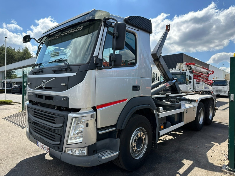 Volvo FM 420 6x4 AJK HOOKLIFT / HAAK 20T - 5760mm - WB 3m90 - HUB REDUCTION / STEEL SUSPENSION - EURO 6 - BE TRUCK - Крюковой мультилифт: фото 3 Volvo FM 420 6x4 AJK HOOKLIFT / HAAK 20T - 5760mm - WB 3m90 - HUB REDUCTION / STEEL SUSPENSION - EURO 6 - BE TRUCK - Крюковой мультилифт: фото 3