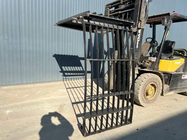 Кабина и интерьер для Строительной техники Cat 313D / M315D / 320D / 325D / 330D / 345C / 365C /: фото 1