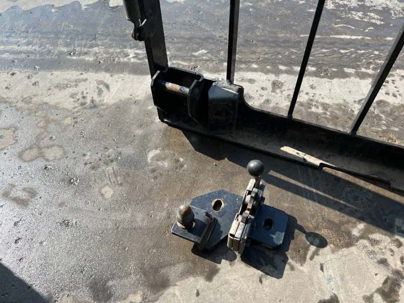 Cat 313E / 320F / 323E / 325F / 329E / 330F / 336E / 3 - Кабина и интерьер для Строительной техники: фото 5 Cat 313E / 320F / 323E / 325F / 329E / 330F / 336E / 3 - Кабина и интерьер для Строительной техники: фото 5