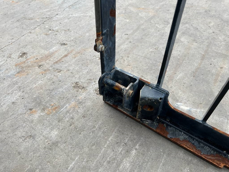 Кабина и интерьер для Строительной техники Cat 313E / M315F / 320F / 323E / 325F / 329E / 330F /: фото 7