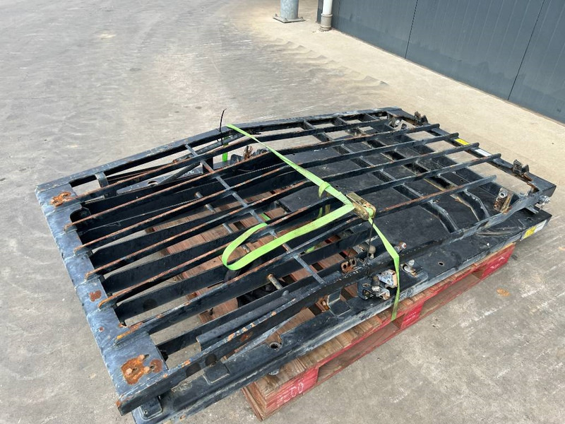 Кабина и интерьер для Строительной техники Cat 313E / M315F / 320F / 323E / 325F / 329E / 330F /: фото 11