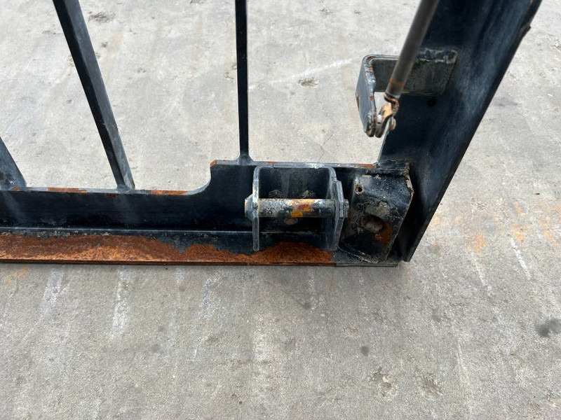 Кабина и интерьер для Строительной техники Cat 313E / M315F / 320F / 323E / 325F / 329E / 330F /: фото 6