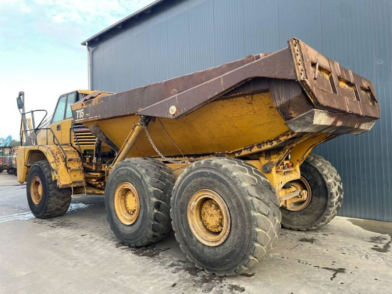 Cat 735 - Сочленённый самосвал: фото 2 Cat 735 - Сочленённый самосвал: фото 2