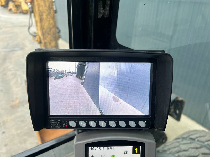 Cat M318F - Колёсный экскаватор: фото 2 Cat M318F - Колёсный экскаватор: фото 2