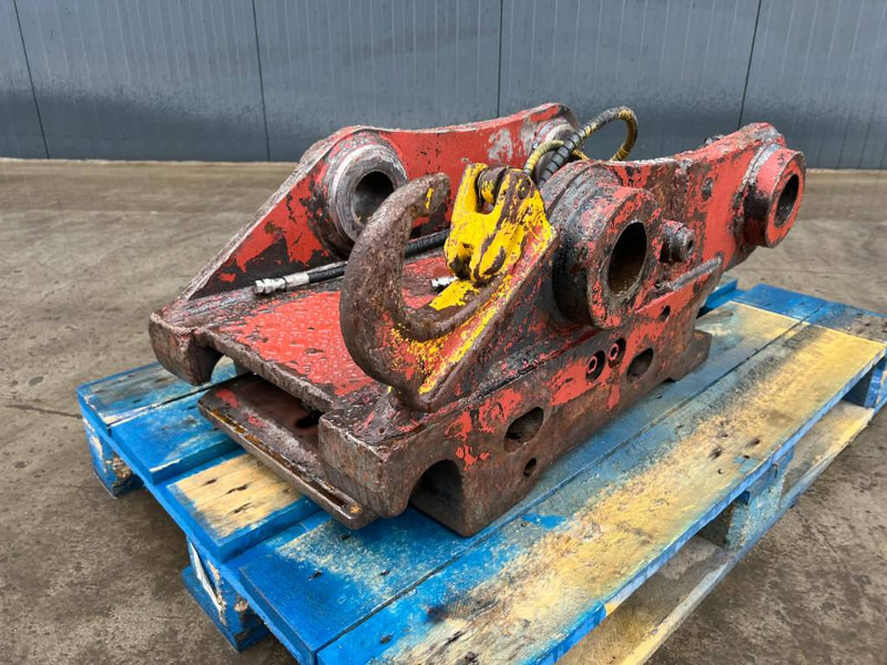 Engcon S70 - 323D - Сцепное устройство для Строительной техники: фото 1 Engcon S70 - 323D - Сцепное устройство для Строительной техники: фото 1