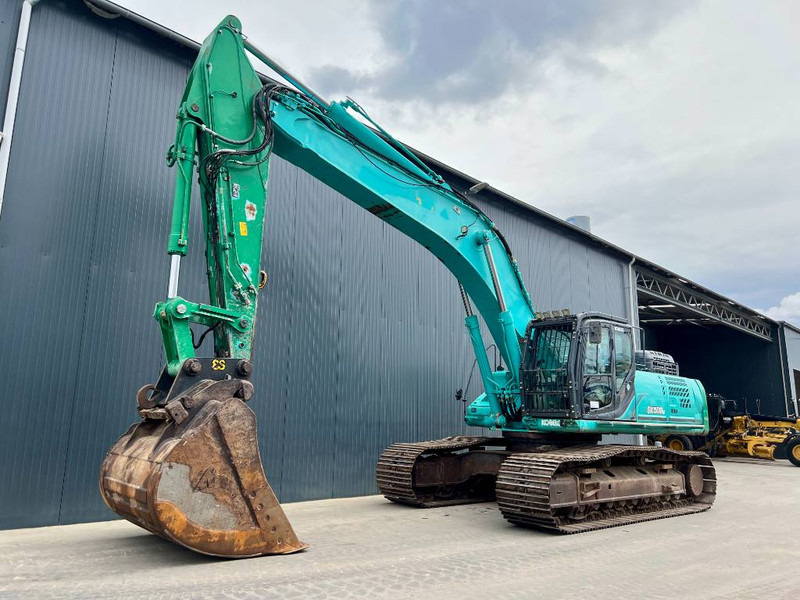 Kobelco SK500LC-9 - Гусеничный экскаватор: фото 1 Kobelco SK500LC-9 - Гусеничный экскаватор: фото 1