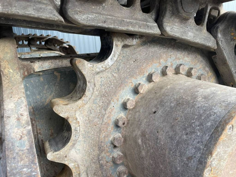 Гусеничный экскаватор Liebherr R922 SLC: фото 6