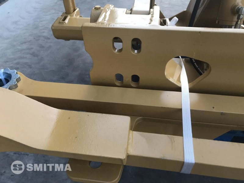 Cat 160M - Навесное оборудование для Строительной техники: фото 4 Cat 160M - Навесное оборудование для Строительной техники: фото 4