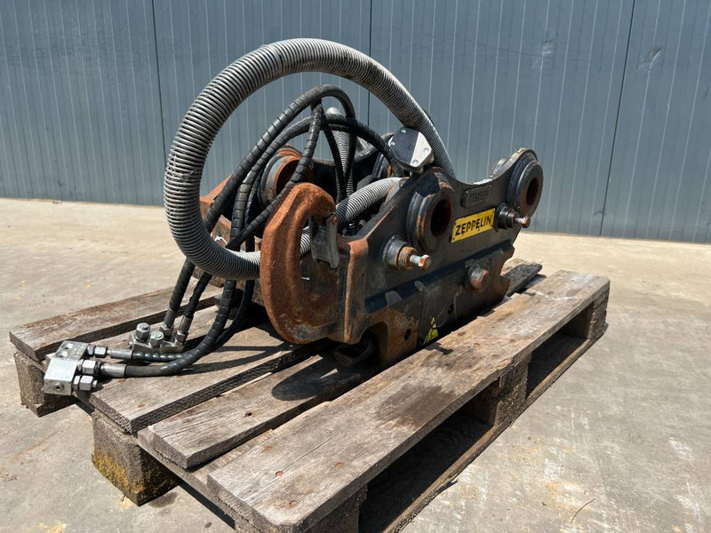 OilQuick OQ65 - M314F / M316F / M318F - Сцепное устройство для Строительной техники: фото 1 OilQuick OQ65 - M314F / M316F / M318F - Сцепное устройство для Строительной техники: фото 1