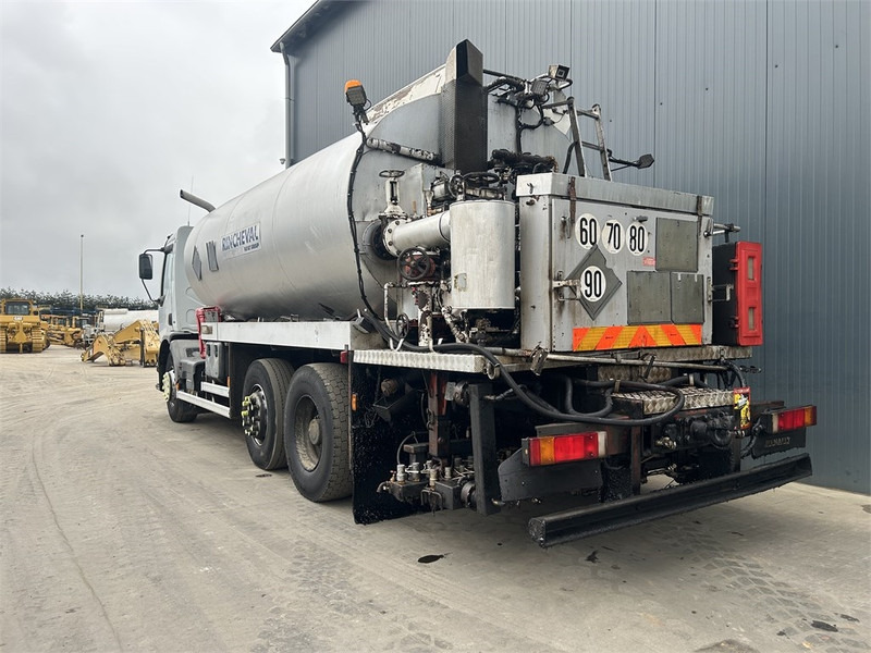 Renault Rincheval - 12.000 Liter - Гудронатор: фото 4 Renault Rincheval - 12.000 Liter - Гудронатор: фото 4