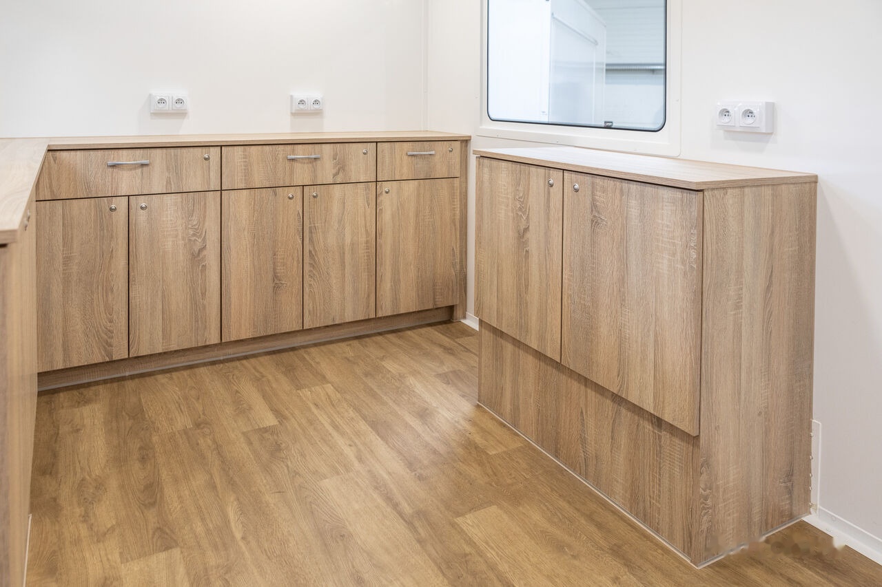 Новый Торговый грузовик Bannert EVENT, Office Mobil, Handlowy, IMBISS, Verkaufmobil, Soft Office: фото 13