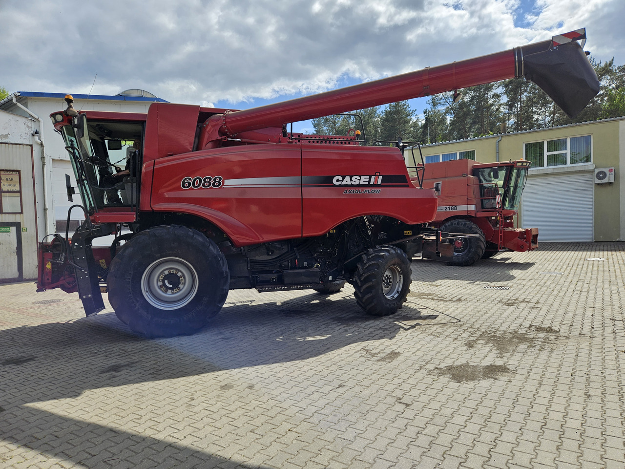 Case 6088 - Зерноуборочный комбайн: фото 3 Case 6088 - Зерноуборочный комбайн: фото 3