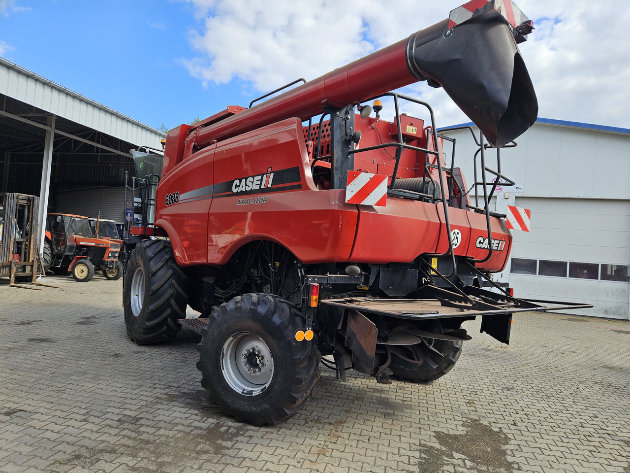 Case 6088 - Зерноуборочный комбайн: фото 4 Case 6088 - Зерноуборочный комбайн: фото 4