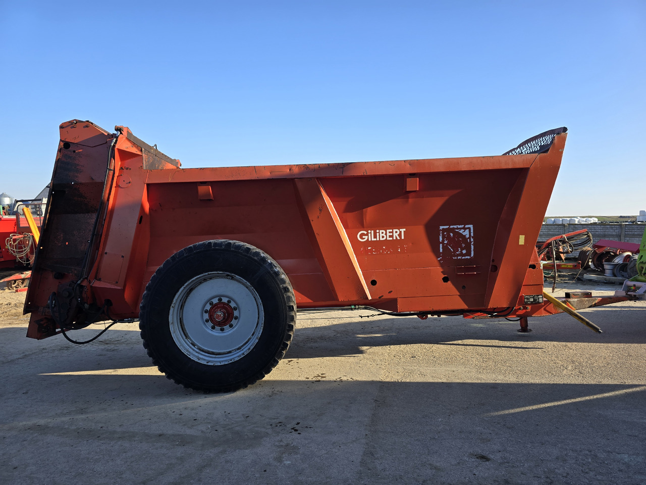 Навозоразбрасыватель GILIBERT HELIOS 15: фото 6