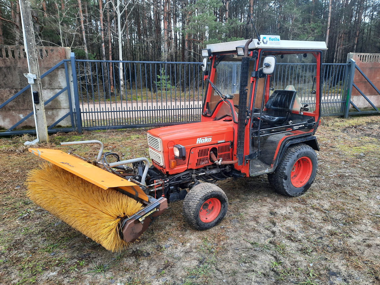 HAKO Hakotrac 2250 DA - Трактор: фото 1 HAKO Hakotrac 2250 DA - Трактор: фото 1
