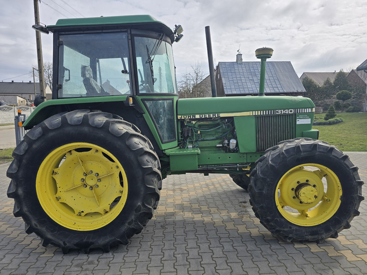 JOHN DEERE 3140 - Трактор: фото 5 JOHN DEERE 3140 - Трактор: фото 5