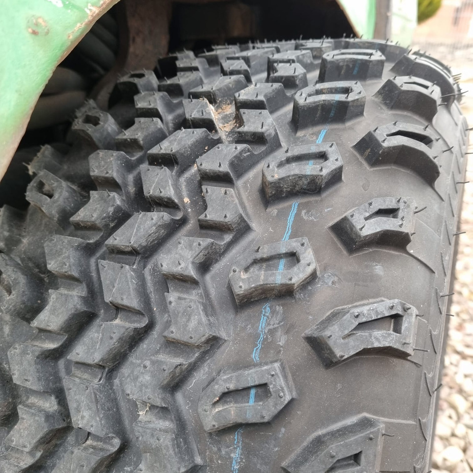 John Deere 1435 4WD Diesel - Коммунальный трактор: фото 5 John Deere 1435 4WD Diesel - Коммунальный трактор: фото 5