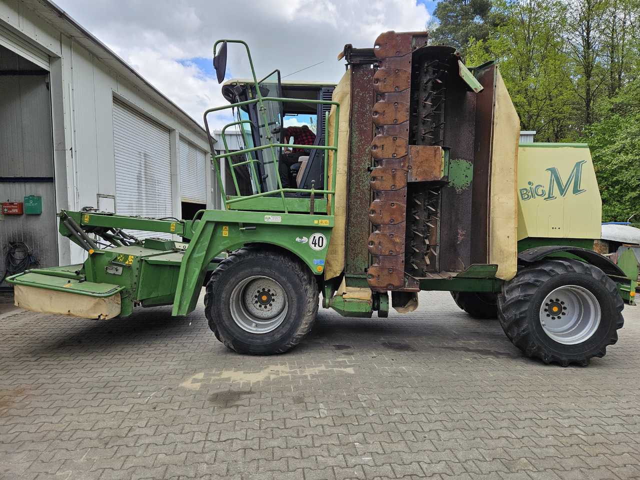 Krone Big M - Косилка: фото 4 Krone Big M - Косилка: фото 4