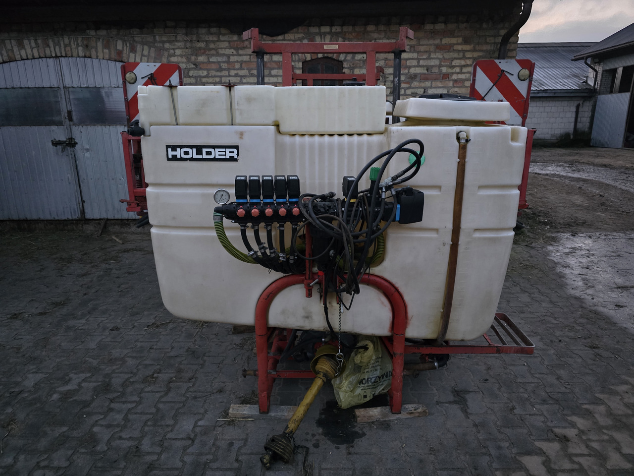 Holder F715 HM - Опрыскиватель: фото 3 Holder F715 HM - Опрыскиватель: фото 3