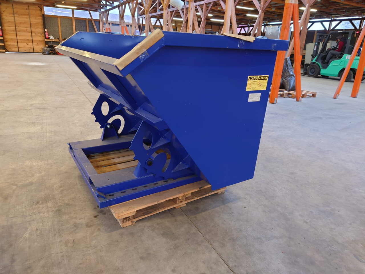 Inna 1,5 m3 - Дизельный погрузчик: фото 1 Inna 1,5 m3 - Дизельный погрузчик: фото 1