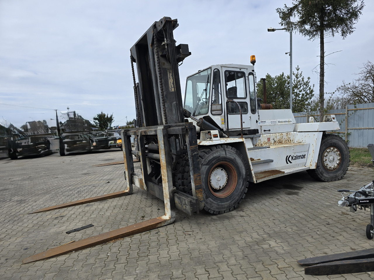 Kalmar DC18-1200N LB - Грузовик-контейнеровоз/ Сменный кузов: фото 1 Kalmar DC18-1200N LB - Грузовик-контейнеровоз/ Сменный кузов: фото 1