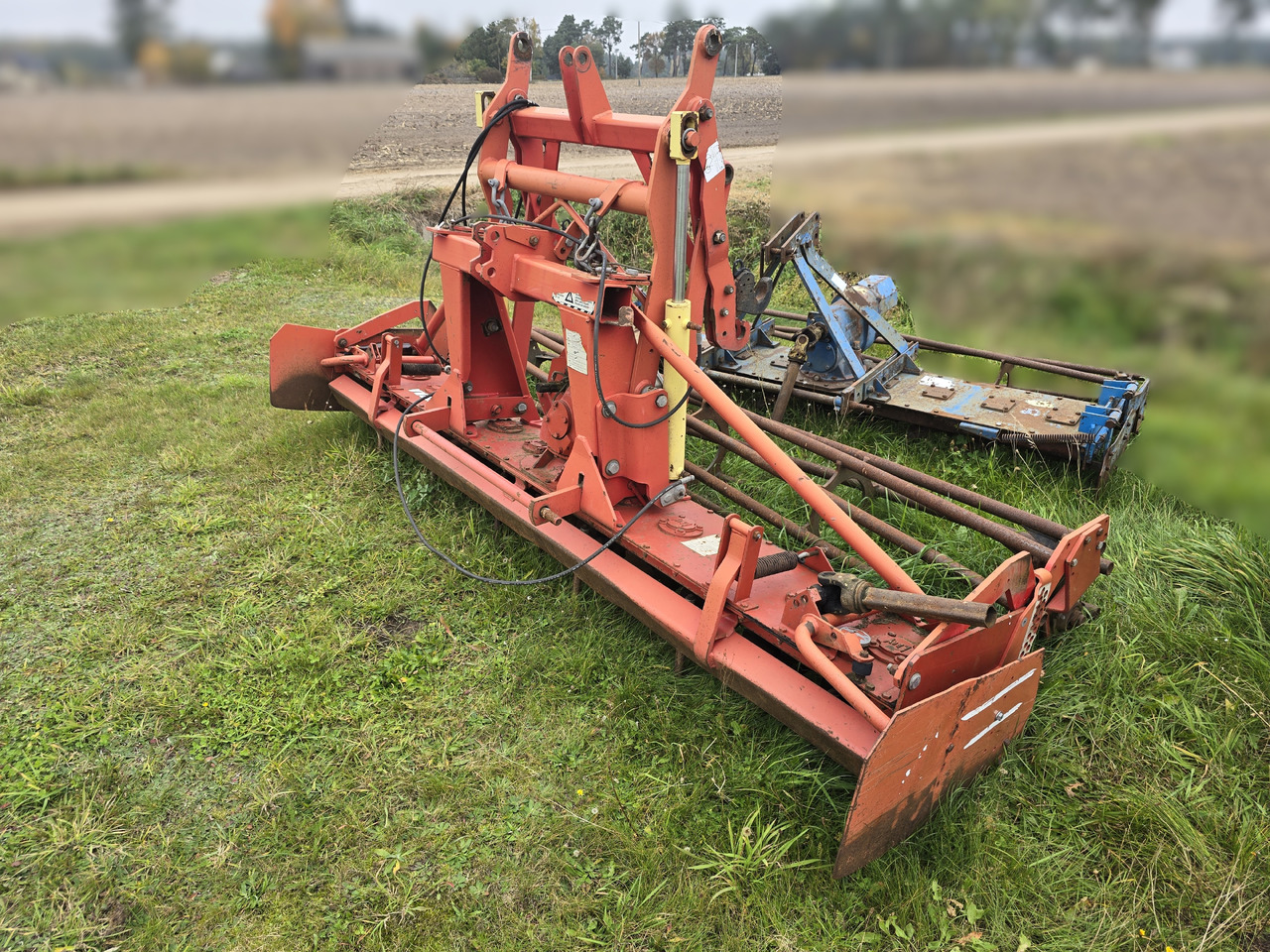 Lely Terra 300-22 - Борона: фото 1 Lely Terra 300-22 - Борона: фото 1