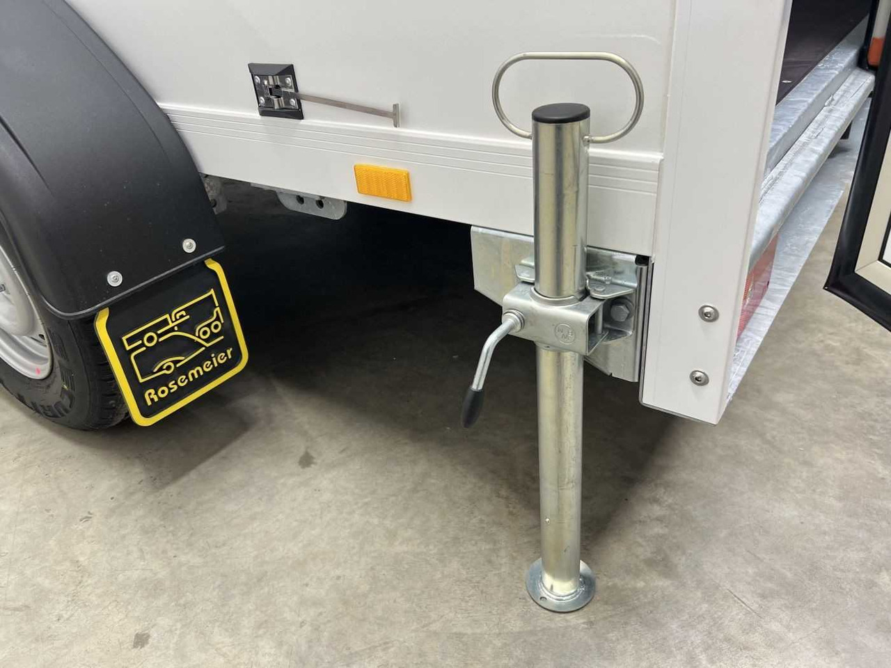 Новый Прицеп-фургон BLYSS FS2730/180HTL Tür Kofferanhänger: фото 15 Новый Прицеп-фургон BLYSS FS2730/180HTL Tür Kofferanhänger: фото 15