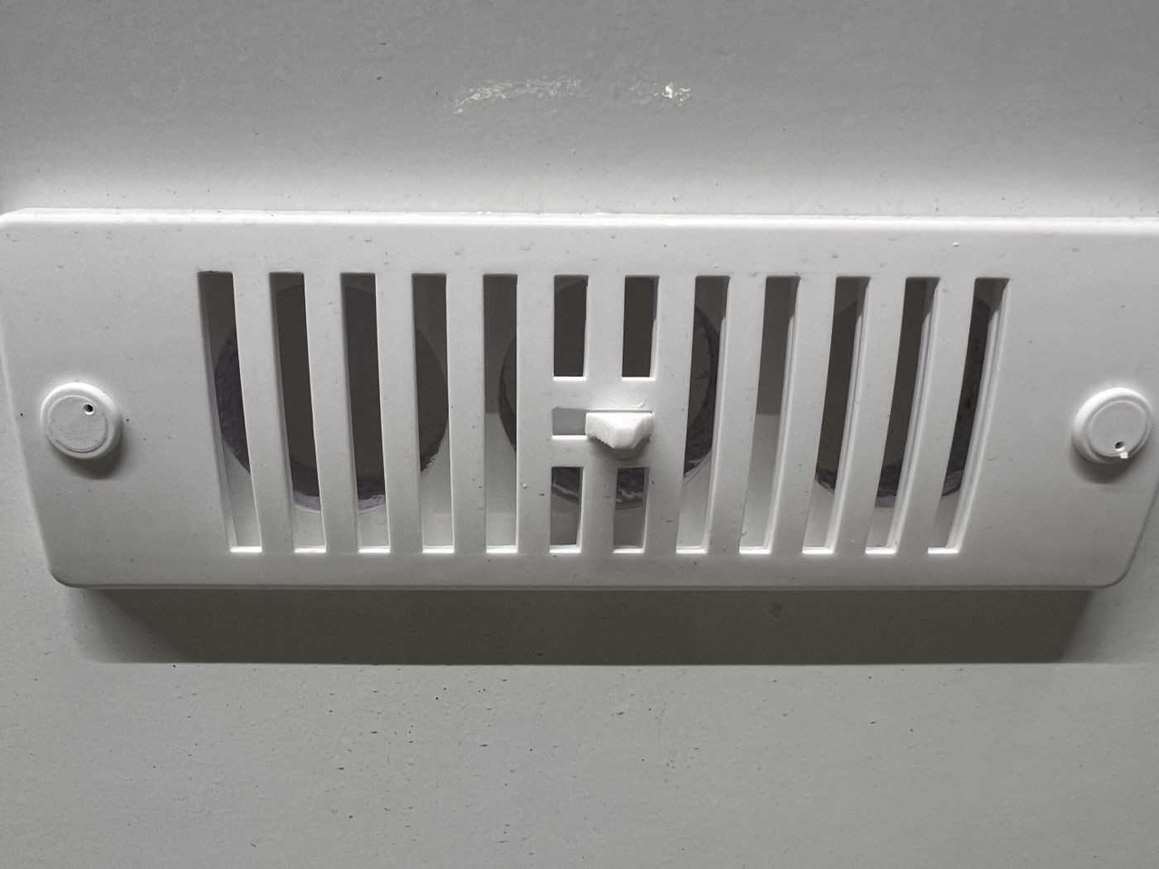 Новый Прицеп-фургон BLYSS FS2730/180HTL Tür Kofferanhänger: фото 13 Новый Прицеп-фургон BLYSS FS2730/180HTL Tür Kofferanhänger: фото 13