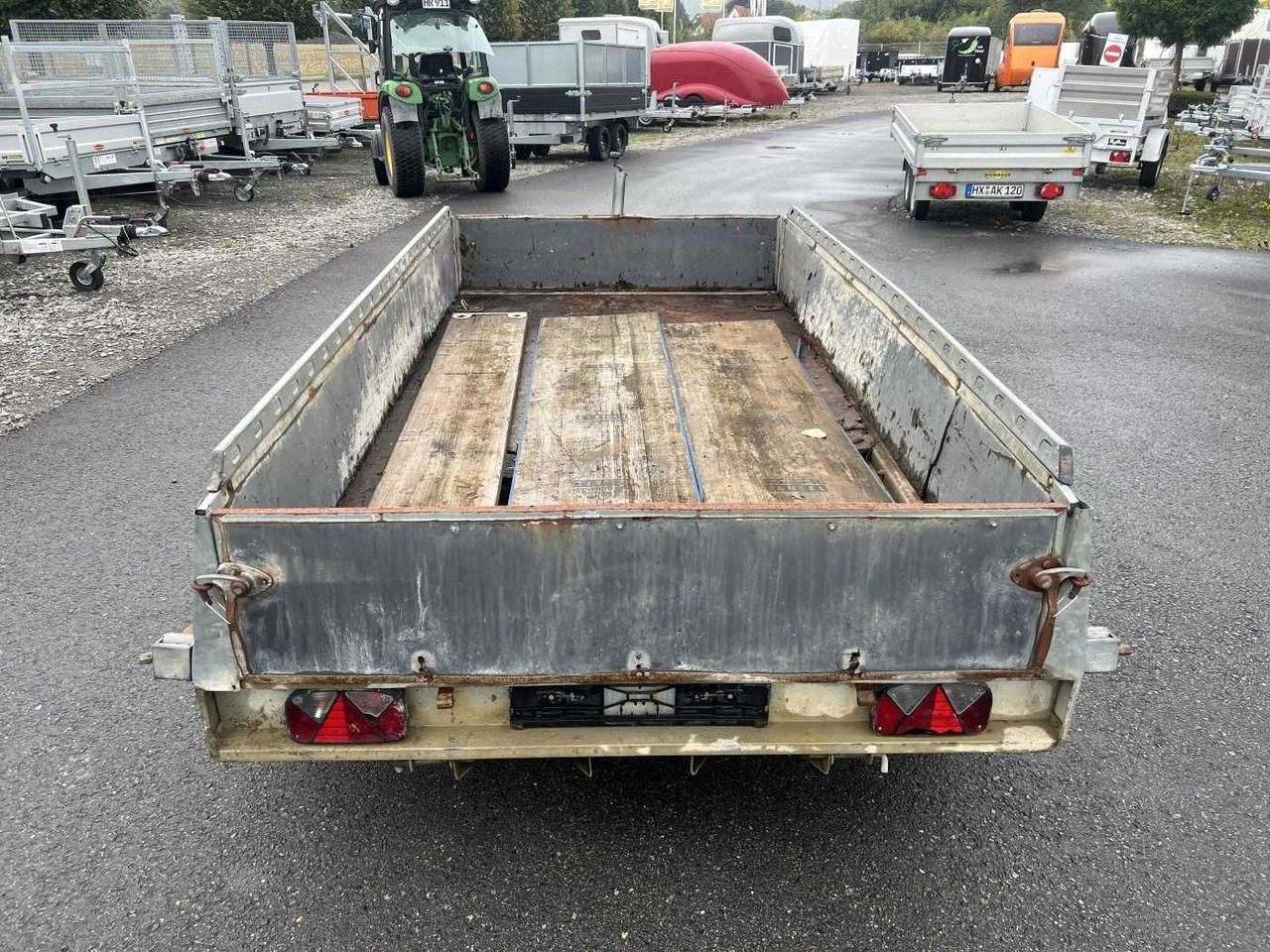 BOECKMANN HT 3015/27 Kastenanhänger gebremst - Прицеп для легкового автомобиля: фото 4 BOECKMANN HT 3015/27 Kastenanhänger gebremst - Прицеп для легкового автомобиля: фото 4