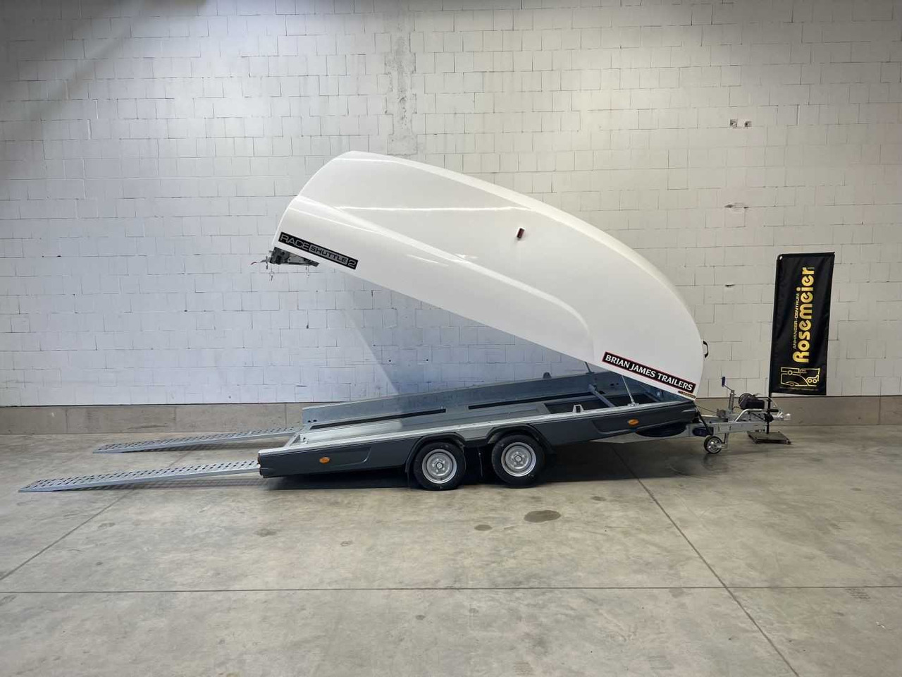 BRIAN_JAMES Race Shuttle 2 Autotransporter geschlossen - Прицеп-автовоз: фото 2 BRIAN_JAMES Race Shuttle 2 Autotransporter geschlossen - Прицеп-автовоз: фото 2