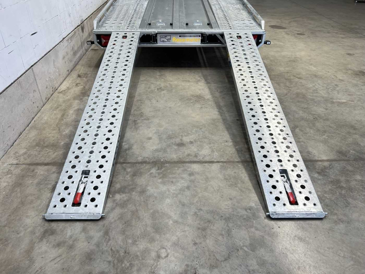 BRIAN_JAMES T Transporter 231-4520-30-2-10 Autotransporter - Прицеп-автовоз: фото 3 BRIAN_JAMES T Transporter 231-4520-30-2-10 Autotransporter - Прицеп-автовоз: фото 3