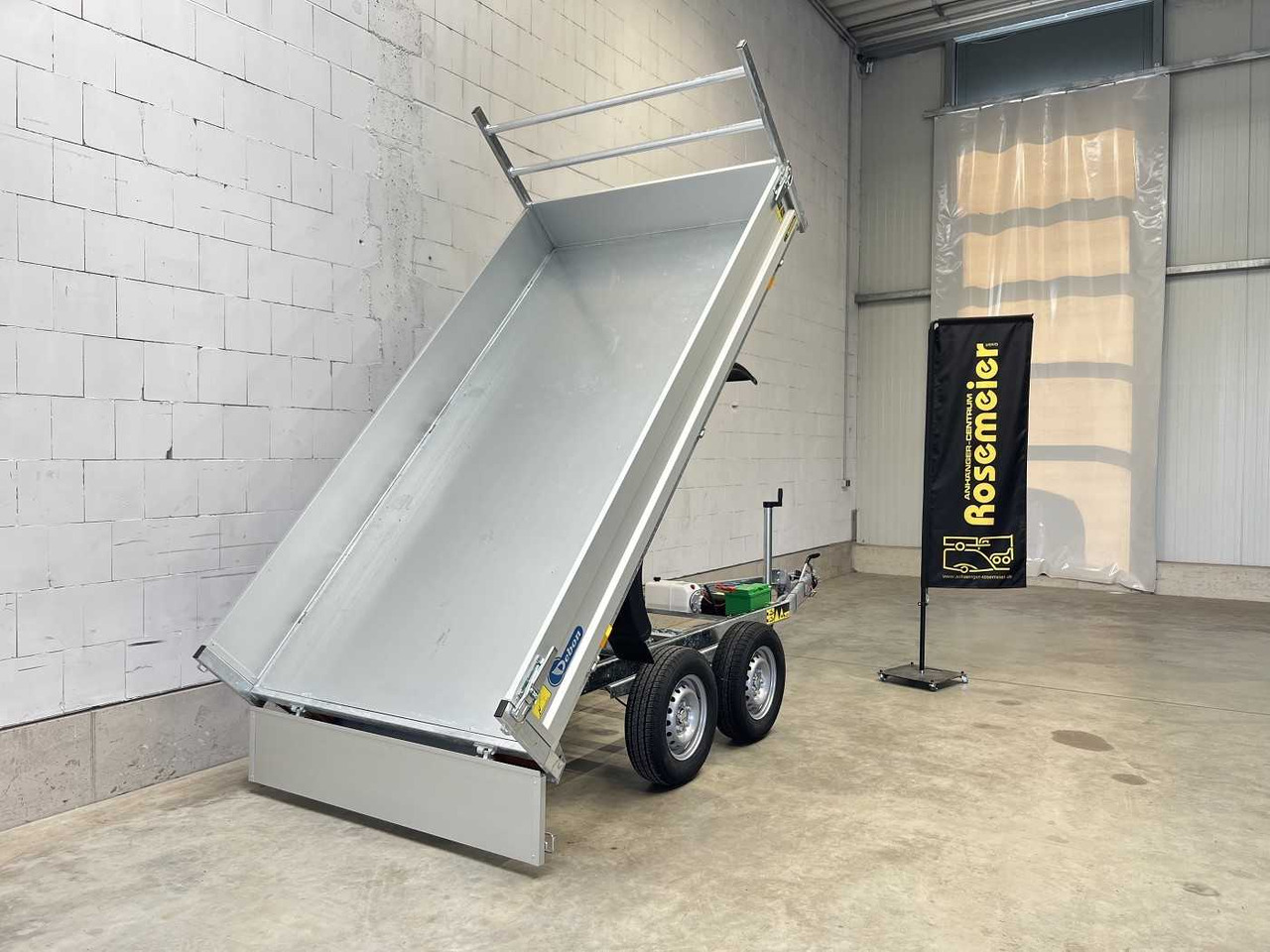 CHEVAL LIBERTE DEBON PW1.2E Lux E-Pumpe Rückwärtskipper - Самосвальный прицеп: фото 2 CHEVAL LIBERTE DEBON PW1.2E Lux E-Pumpe Rückwärtskipper - Самосвальный прицеп: фото 2