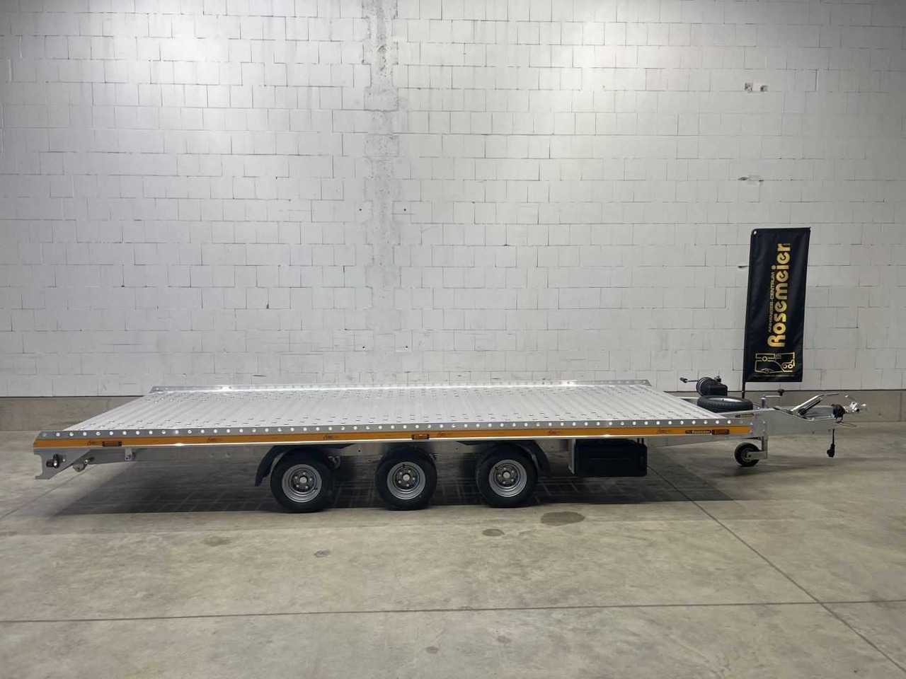 GROMEX L3-3500-5.2 Autotransporter - Прицеп-автовоз: фото 1 GROMEX L3-3500-5.2 Autotransporter - Прицеп-автовоз: фото 1