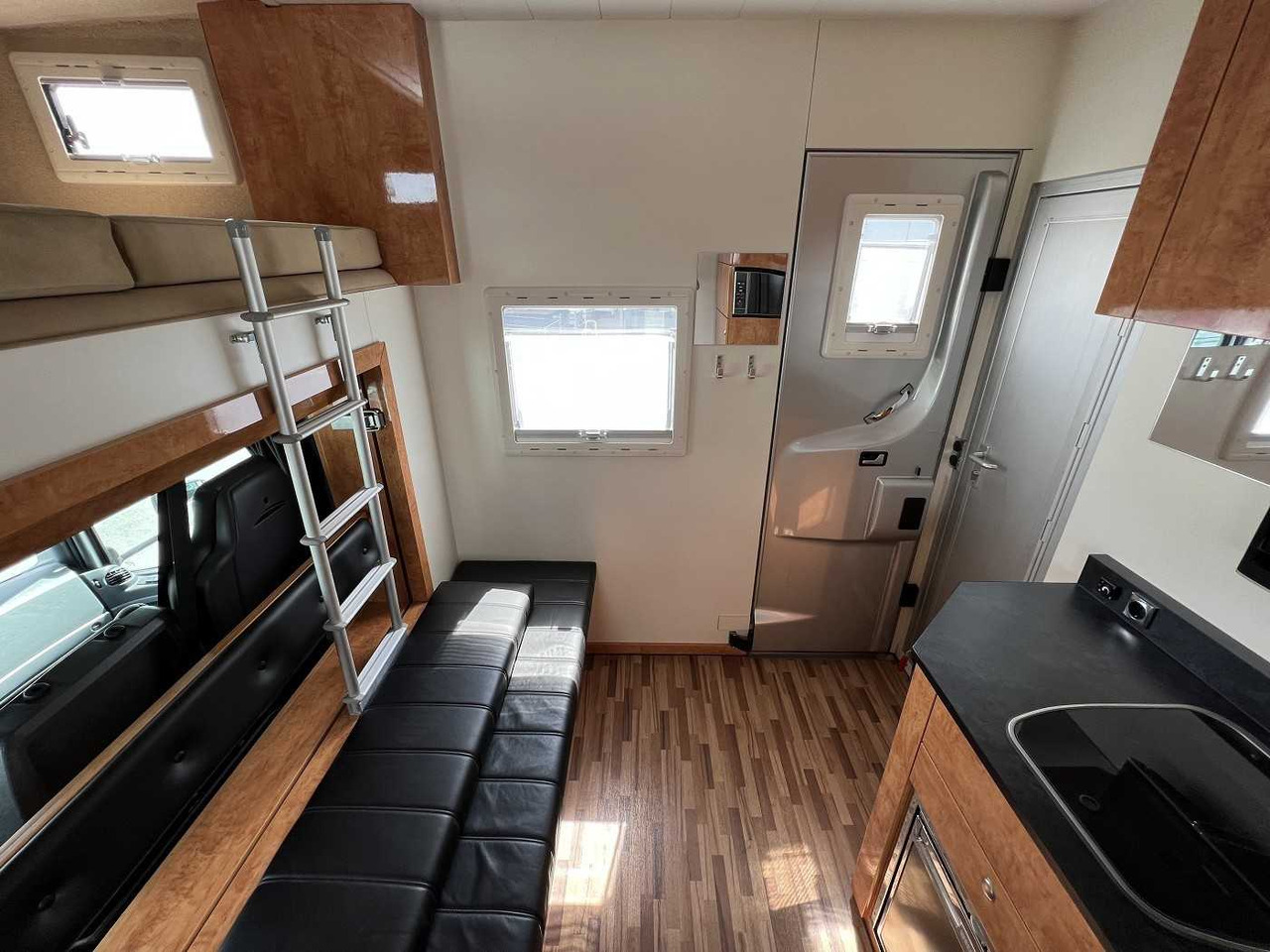 Коневоз MERCEDES-BENZ Atego 918L LKW: фото 15