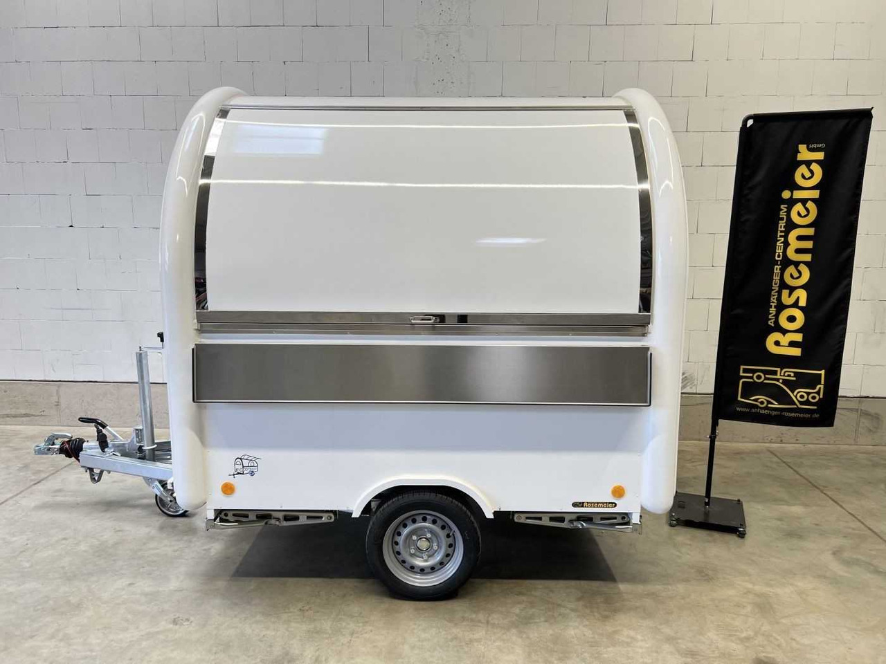 TPV Foodtrailer Modell 2.0 Verkaufsanhänger - Прицеп: фото 2 TPV Foodtrailer Modell 2.0 Verkaufsanhänger - Прицеп: фото 2