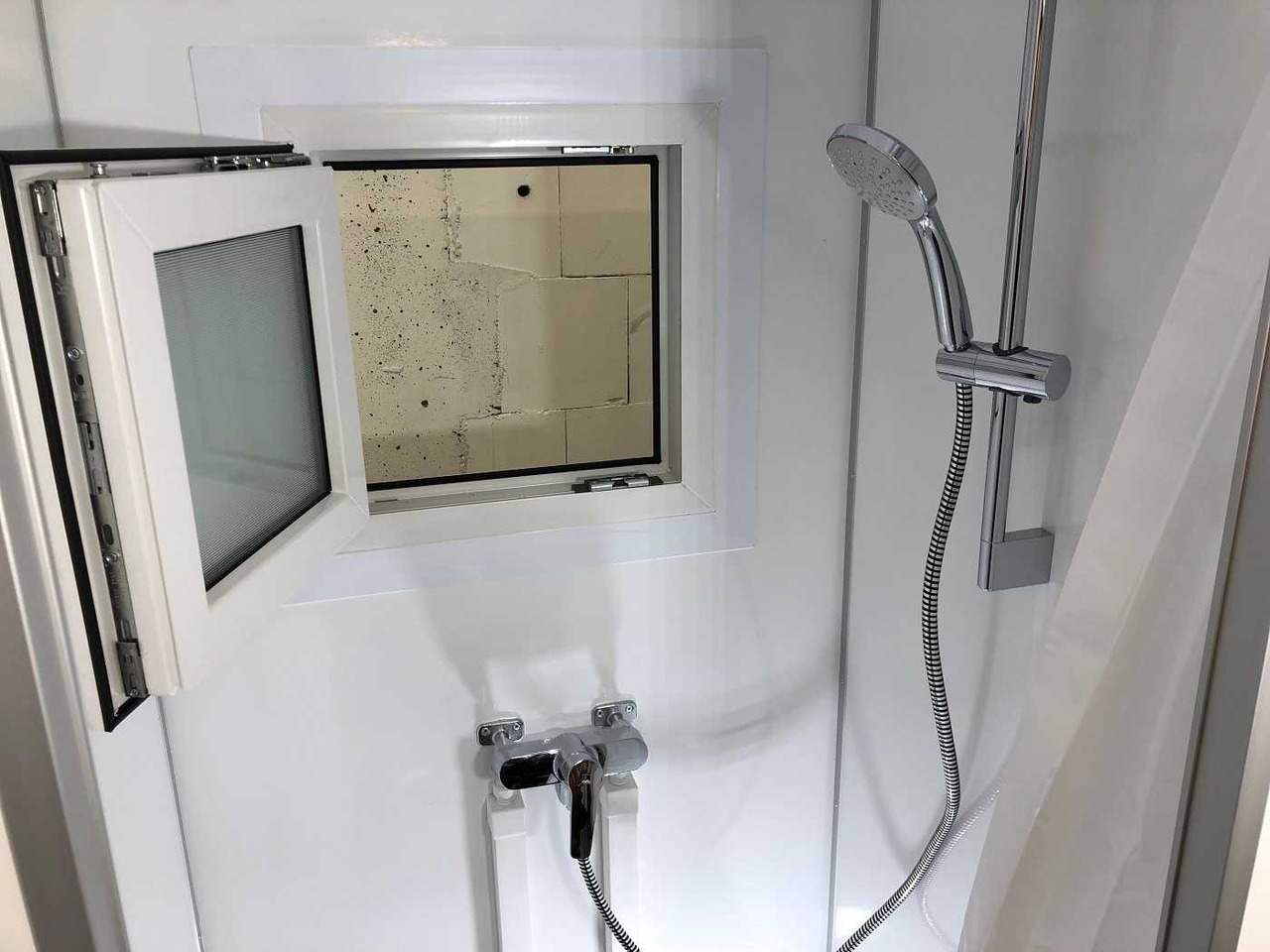 Новый Жилой контейнер, Прицеп ROSEMEIER EW TA-NO Duschwagen mit 4 Duschen Toilettenanhänger: фото 10