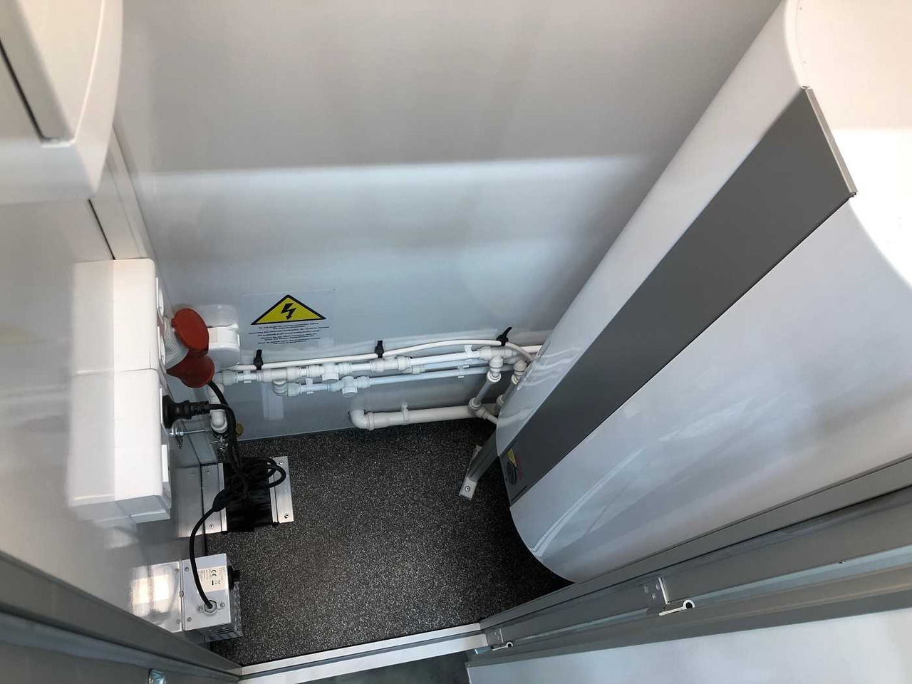 Новый Жилой контейнер, Прицеп ROSEMEIER EW TA-NO Duschwagen mit 4 Duschen Toilettenanhänger: фото 24