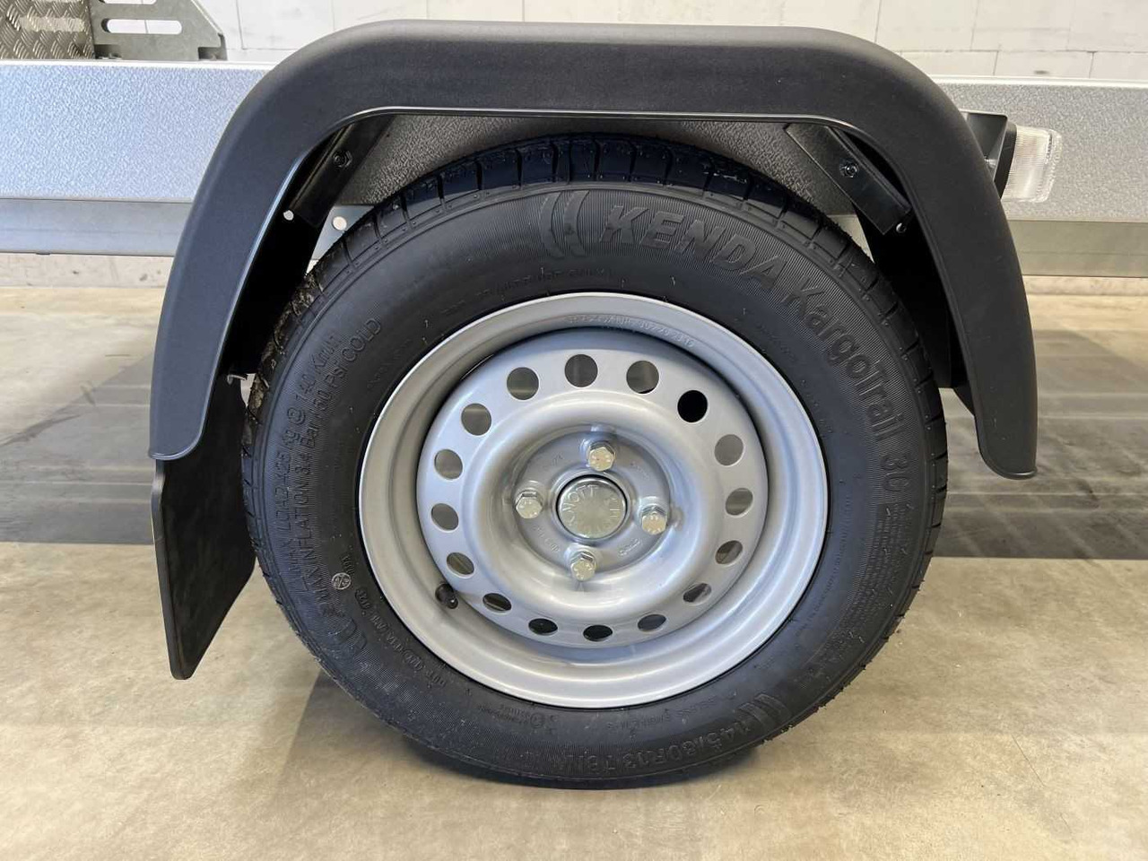 TPV KD-MUT3 Motorradanhänger - Прицеп для мотоцикла: фото 4 TPV KD-MUT3 Motorradanhänger - Прицеп для мотоцикла: фото 4