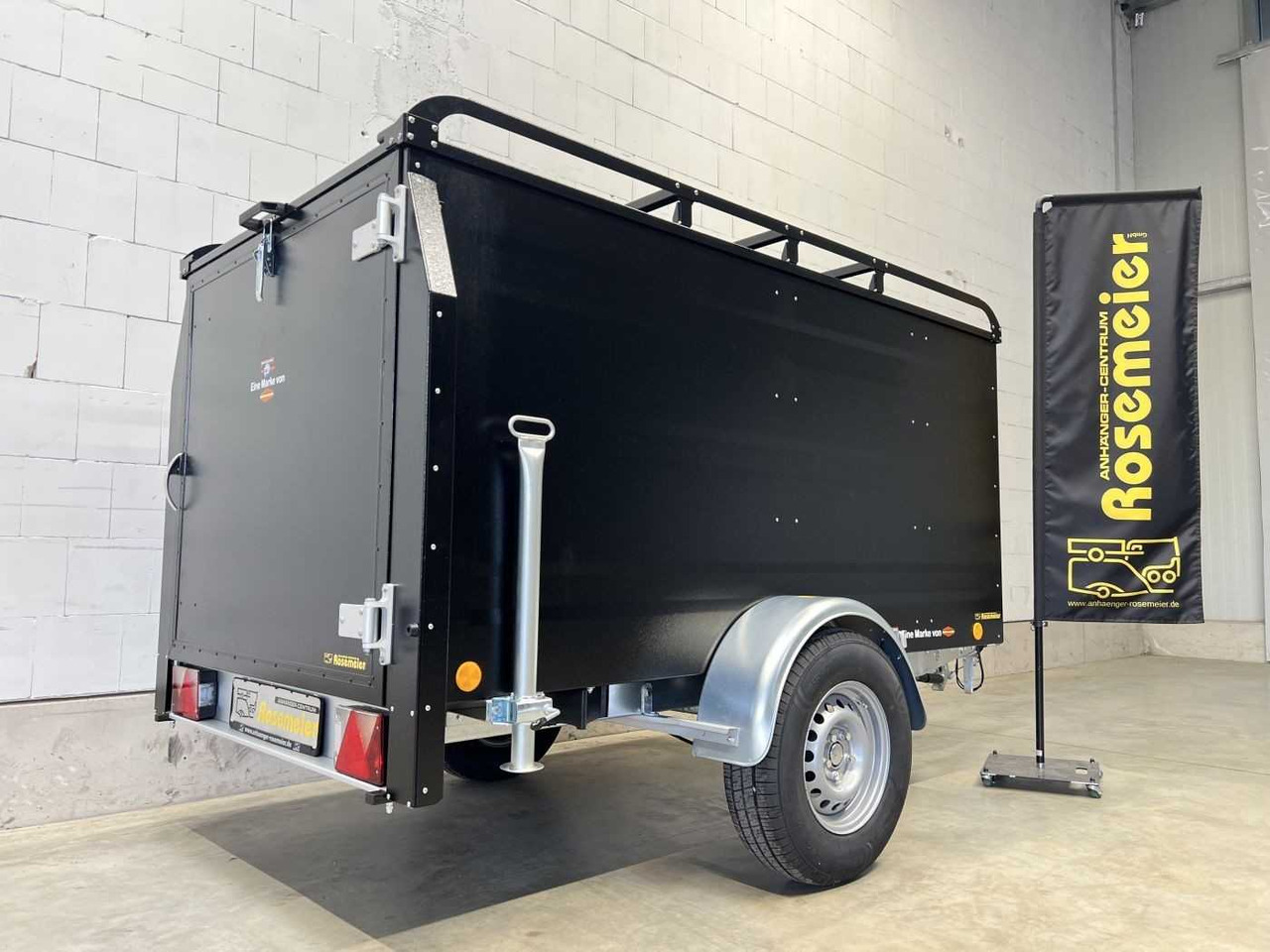 TPV KT-EB3 Plus Deckelanhänger - Прицеп для легкового автомобиля: фото 5 TPV KT-EB3 Plus Deckelanhänger - Прицеп для легкового автомобиля: фото 5