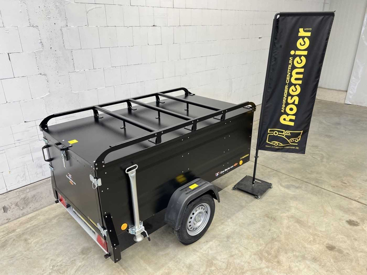 TPV KT-EU2 Deckelanhänger - Прицеп для легкового автомобиля: фото 4 TPV KT-EU2 Deckelanhänger - Прицеп для легкового автомобиля: фото 4