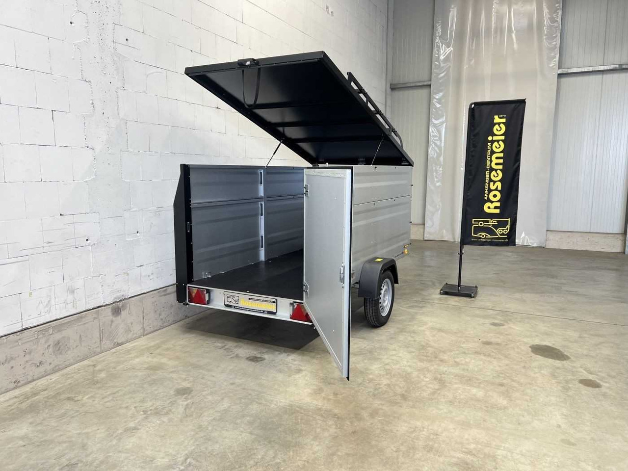 TPV KT-EU3-VS Plus Deckelanhänger - Прицеп для легкового автомобиля: фото 2 TPV KT-EU3-VS Plus Deckelanhänger - Прицеп для легкового автомобиля: фото 2