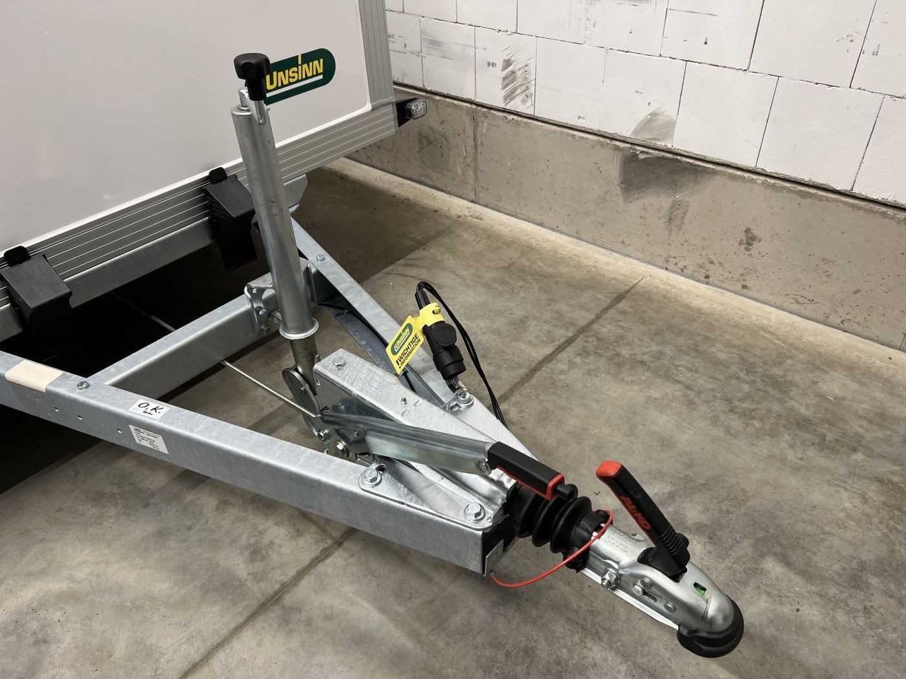 UNSINN UKU 301519-20-13 Rampe+VKL Kofferanhänger - Торговый прицеп: фото 4 UNSINN UKU 301519-20-13 Rampe+VKL Kofferanhänger - Торговый прицеп: фото 4