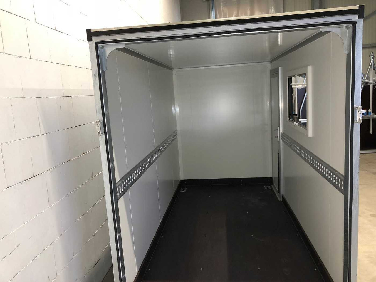 Новый Прицеп-фургон VEZEKO TK B 15.30 Rampe, Tür, Fenster Kofferanhänger: фото 23